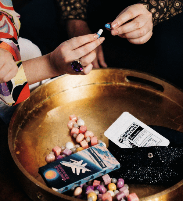 shuttle snacks capsules